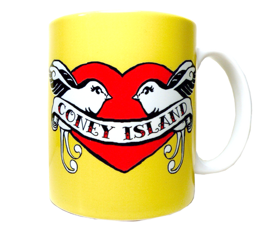 Coney Island Lovebirds Tattoo Mug