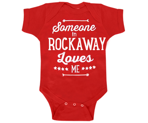 Load image into Gallery viewer, The cutest Rockaway onesie. Someone in Rockaway loves me print on a red Baby Onesie. Handmade for babies and parents to be in Brooklyn New York. The perfect gift for a Rockaway baby shower.
